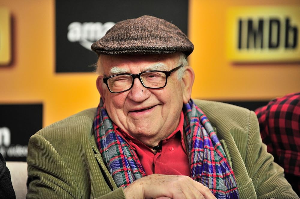 Remembering Ed Asner Wallpaper