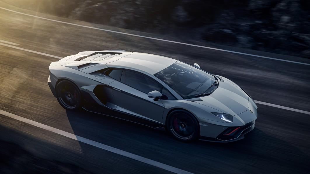 Lamborghini Sends Off The Aventador With A Stunning Grand Finale