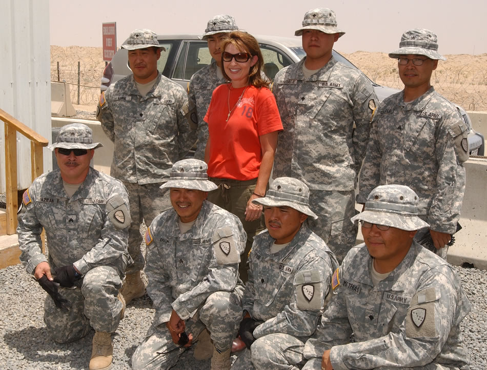 Gov Sarah Palin Visits Kuwait In Wallpaper