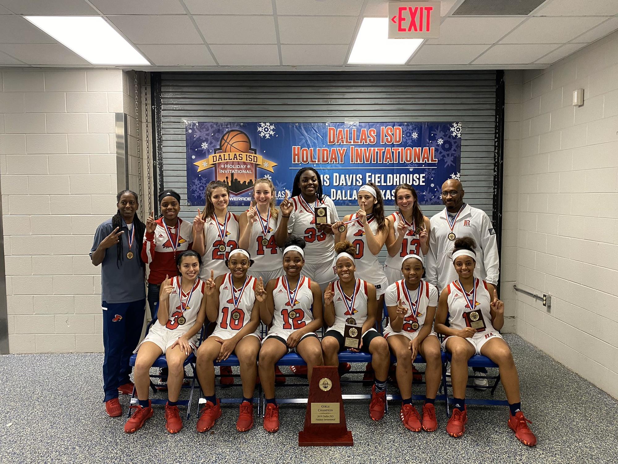 Girls Basketball Wins It All At Disd Holiday Classic Tournament