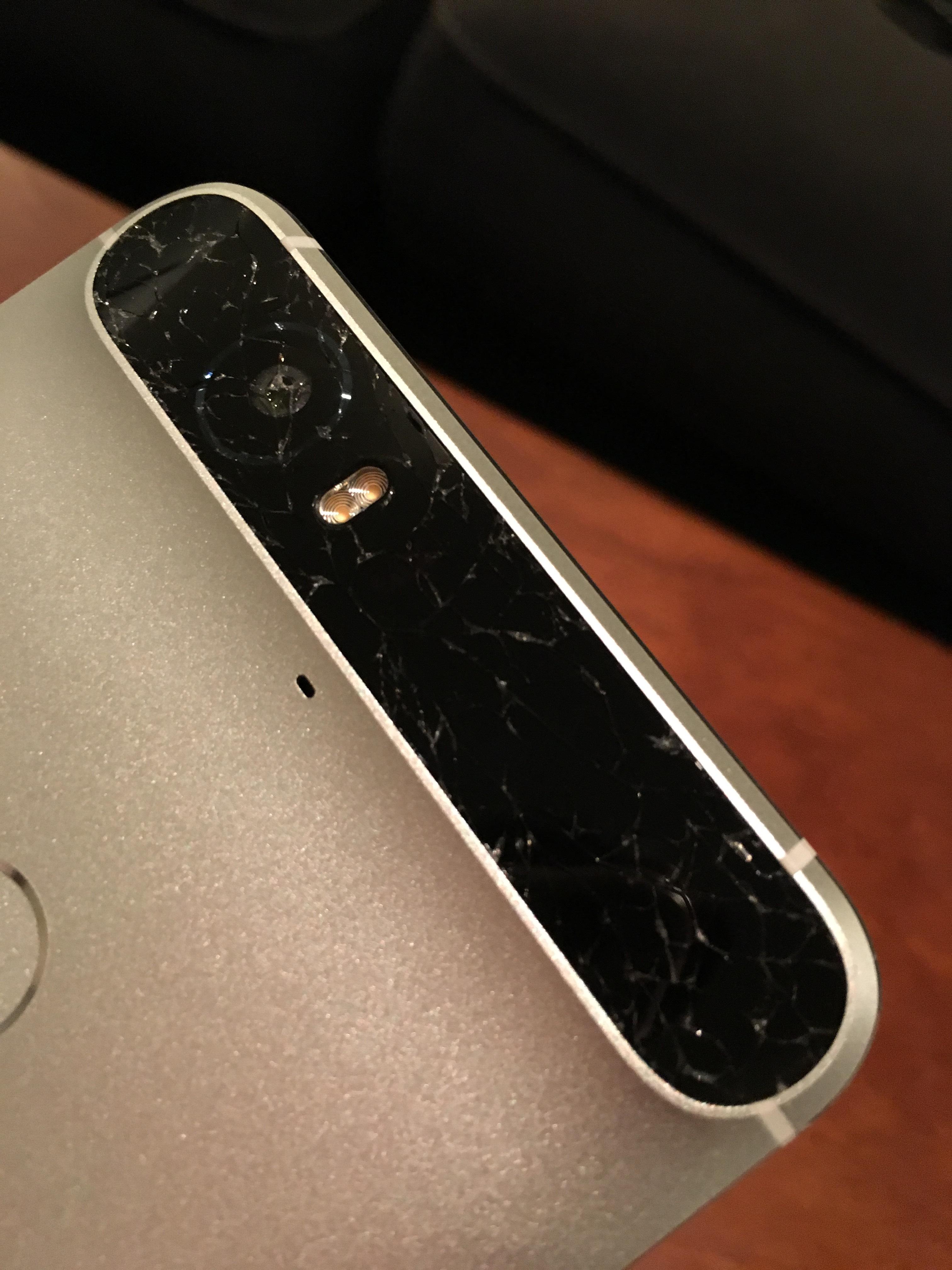 Nexus6p Nexus 6p Camera Visor Glass Spontanousely Cracks