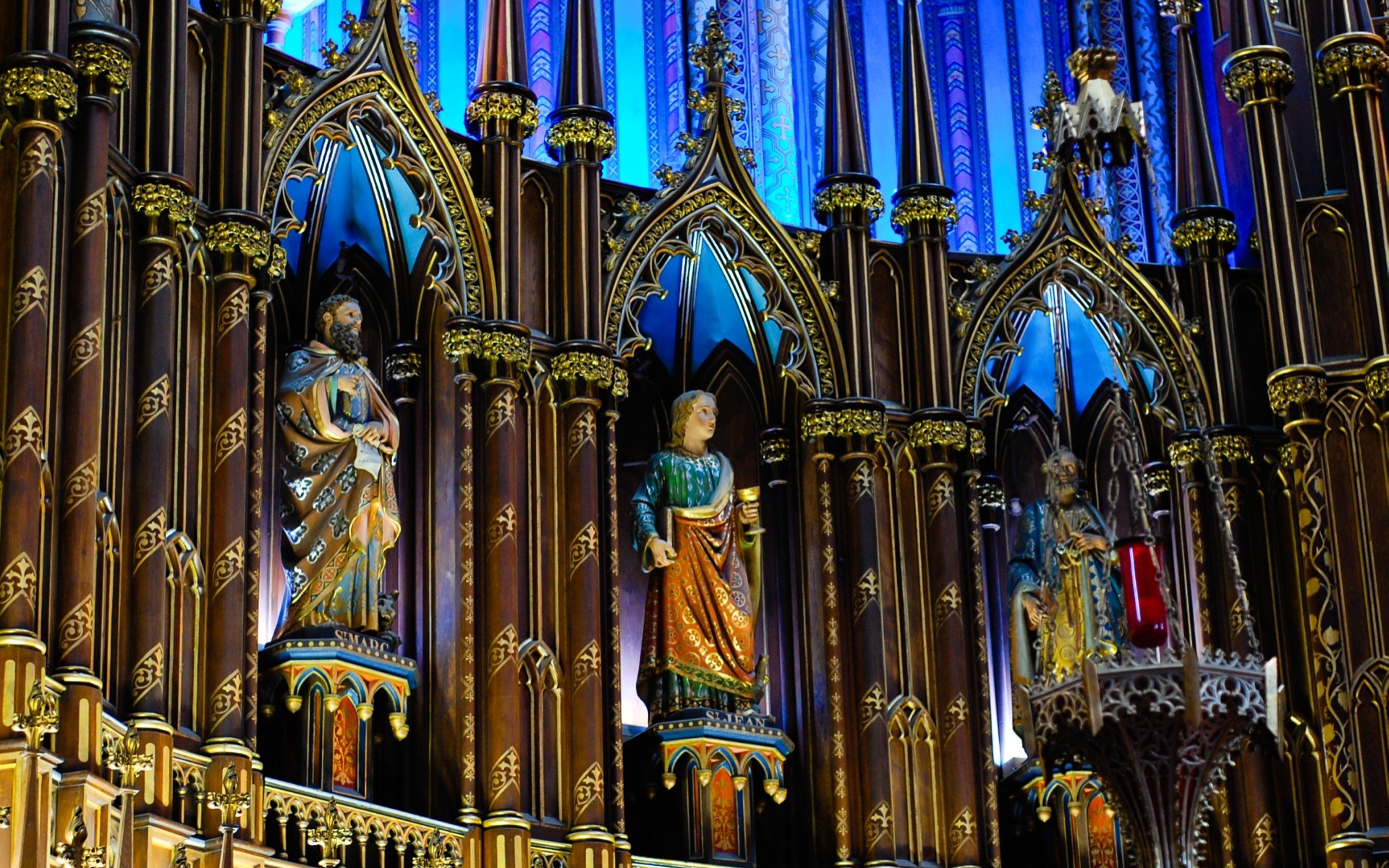 Notre Dame Wallpaper Image