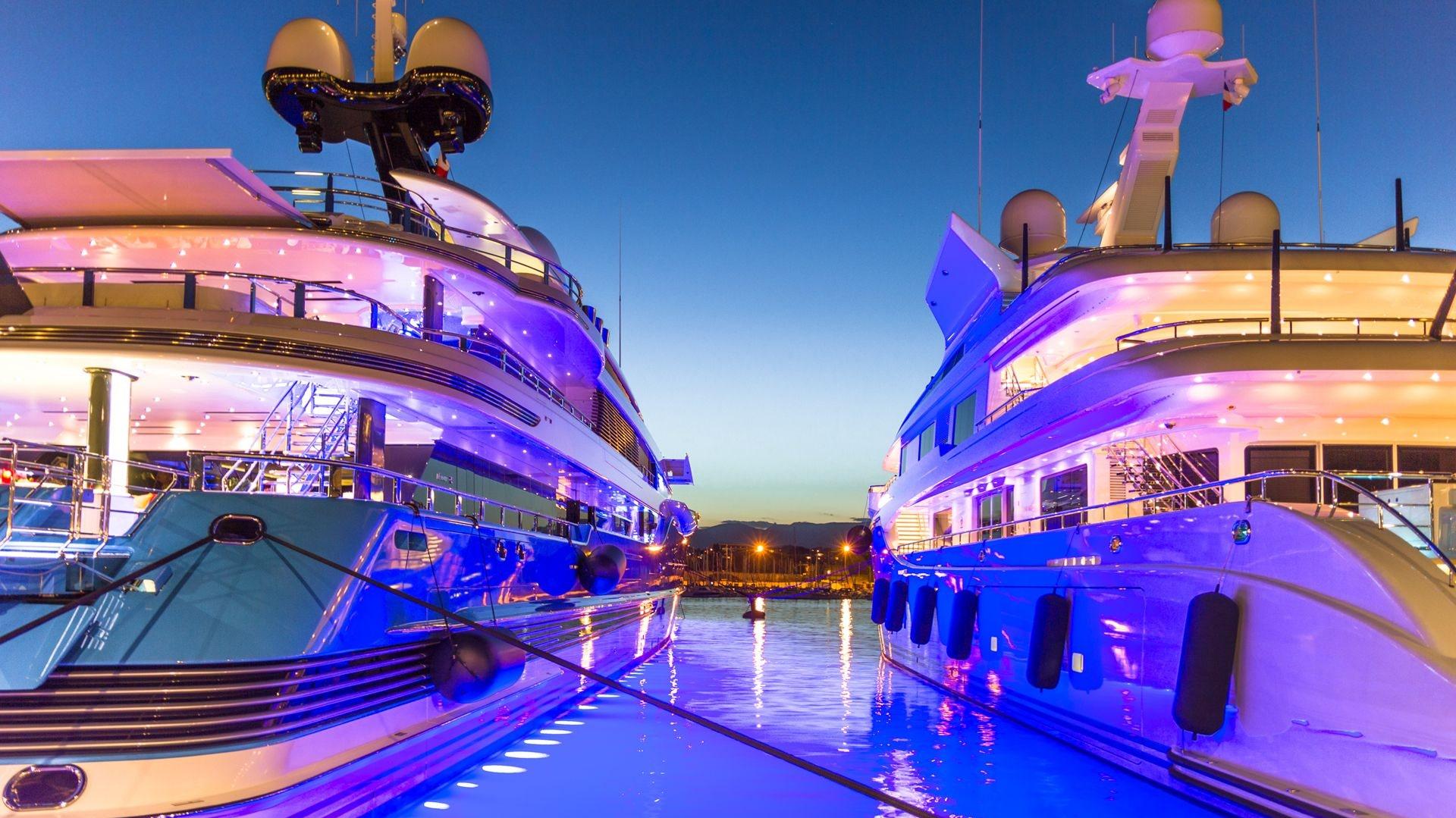Superyacht parties how to behave and how to get on board