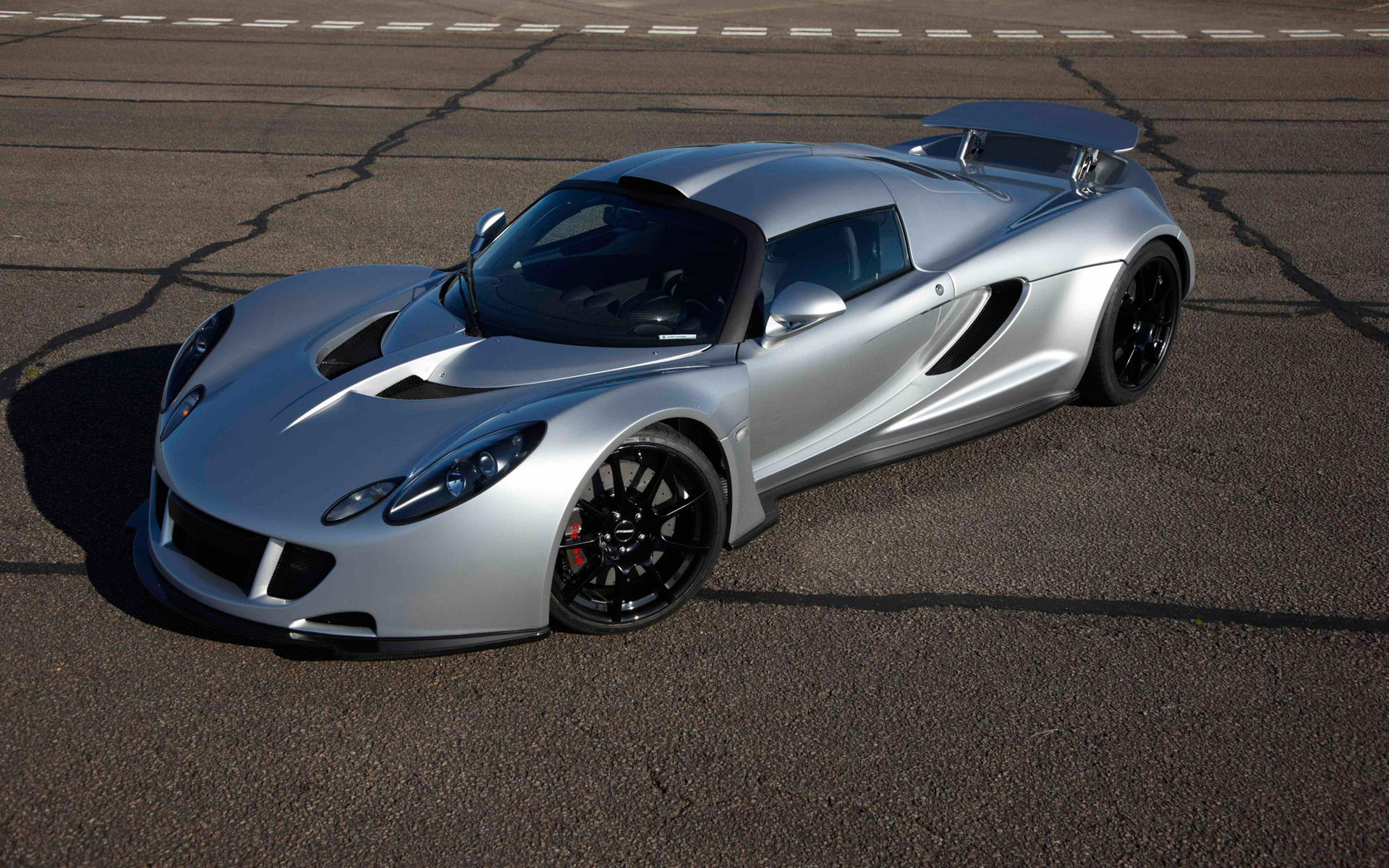Hennessey Venom Gt Spyder Supercar Vehicles Exotic Wheels Roads Race