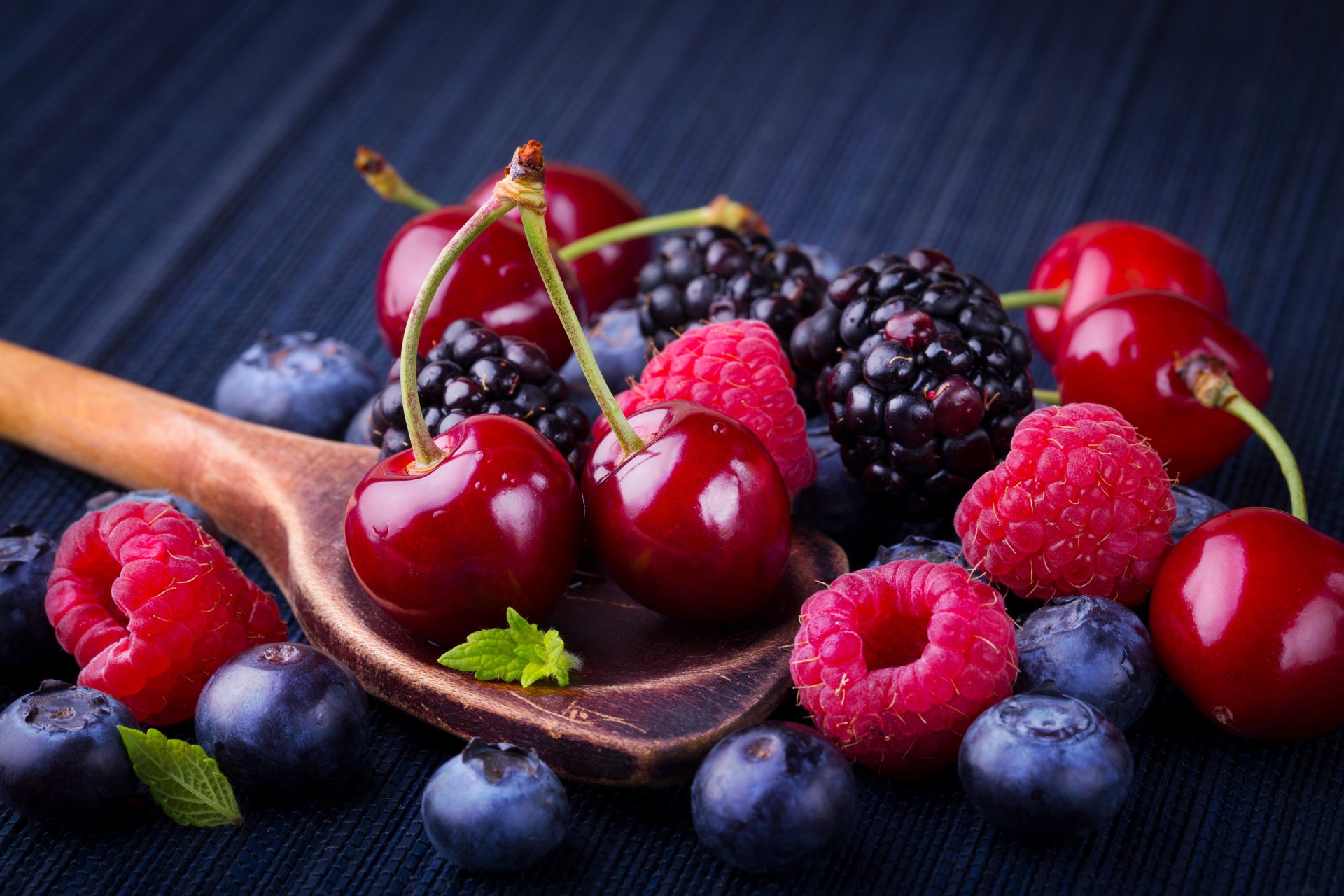 4k Ultra HD Berry Medley Wallpaper