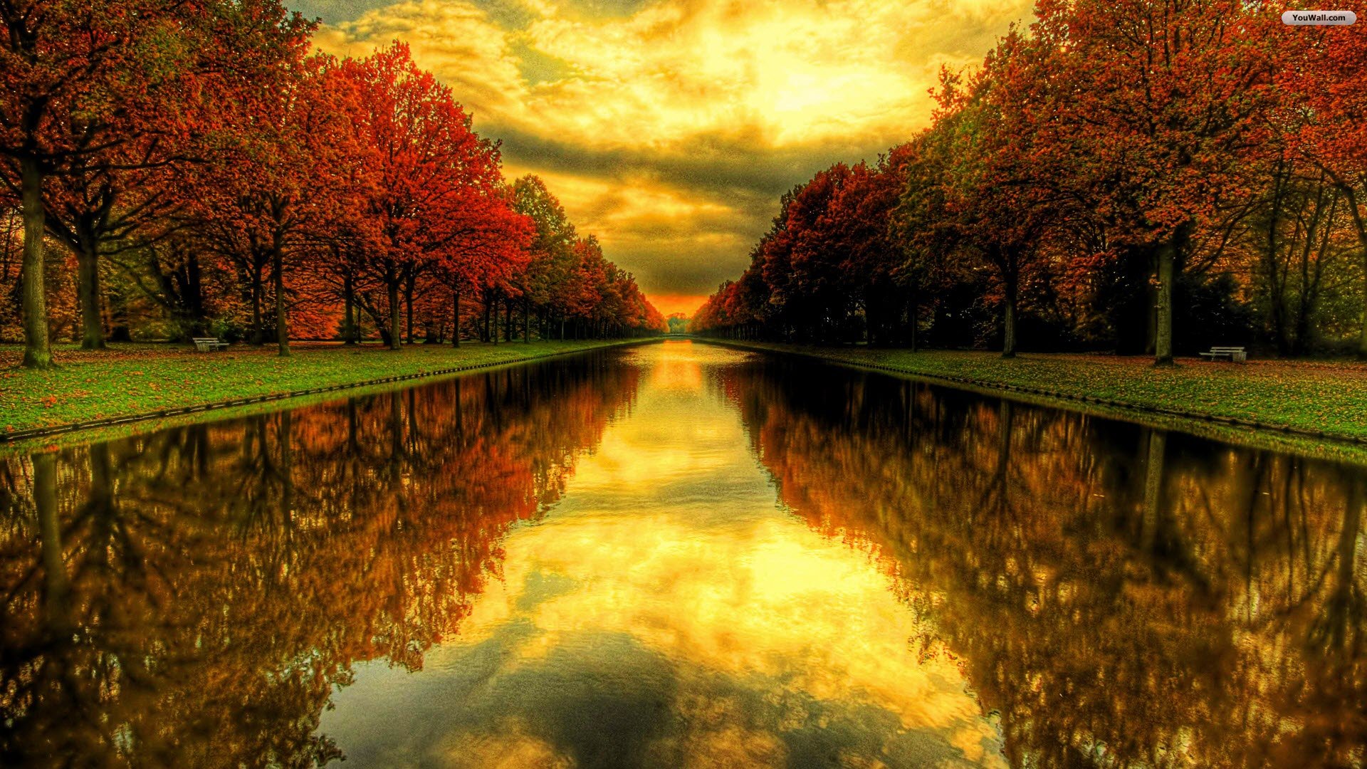 Beautiful Fall Background Wallpaper