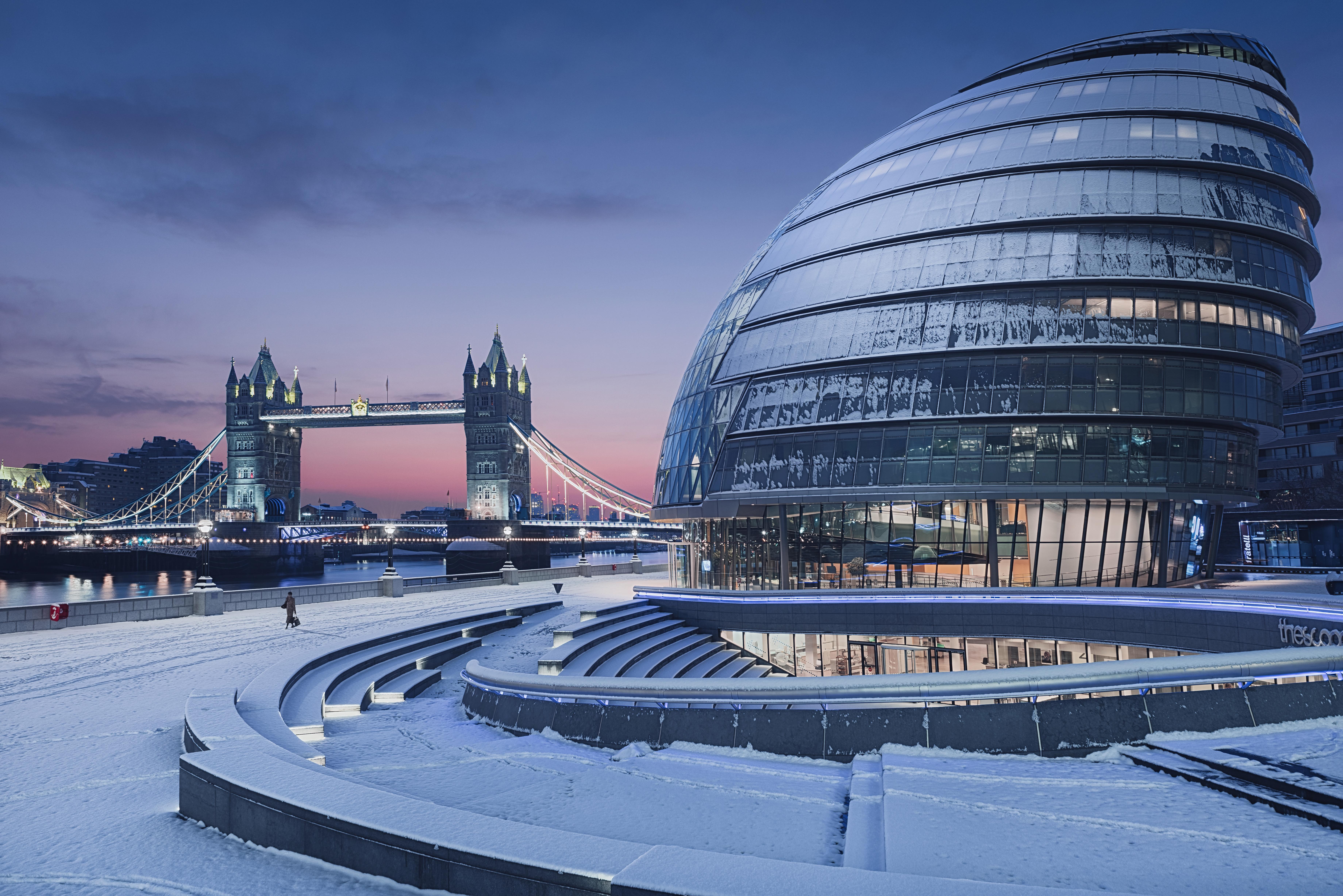 Early Winter Morning In London 8k Macbook Pro Retina HD