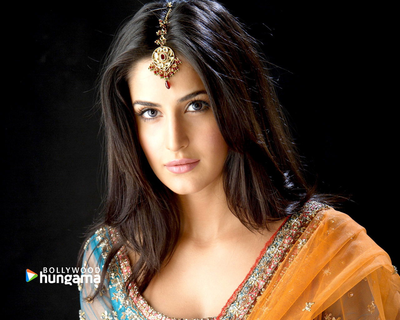 Katrina Kaif Wallpaper