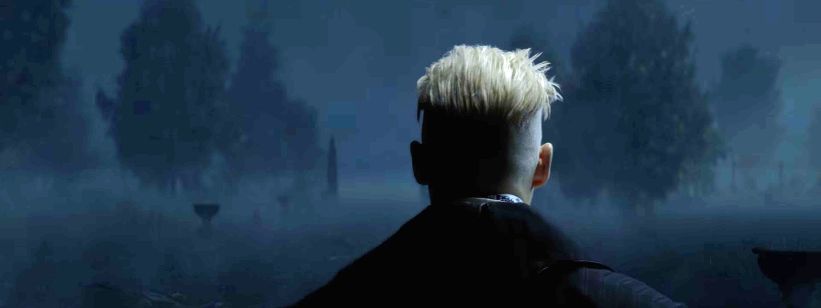 First Look Fantastic Beasts The Crimes Of Grindelwald