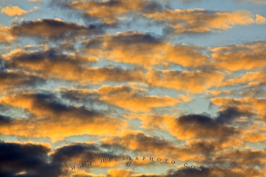 Puffy Sunset Clouds Wallpaper Background Photo Information