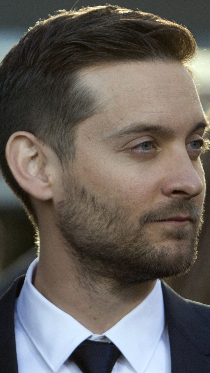 Celebrity Tobey Maguire Wallpaper Id