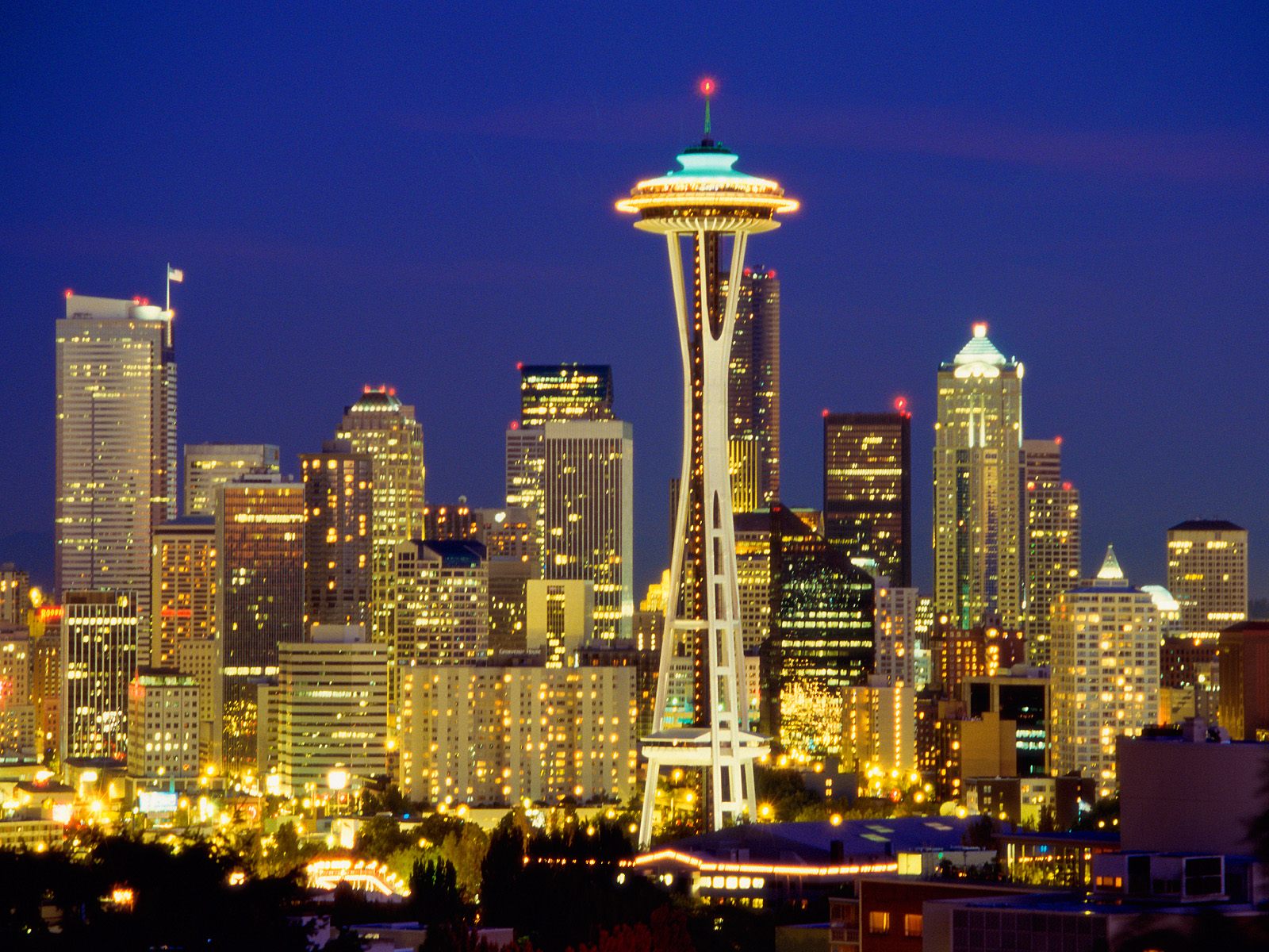 Seattle Skyline At Night Wallpaper