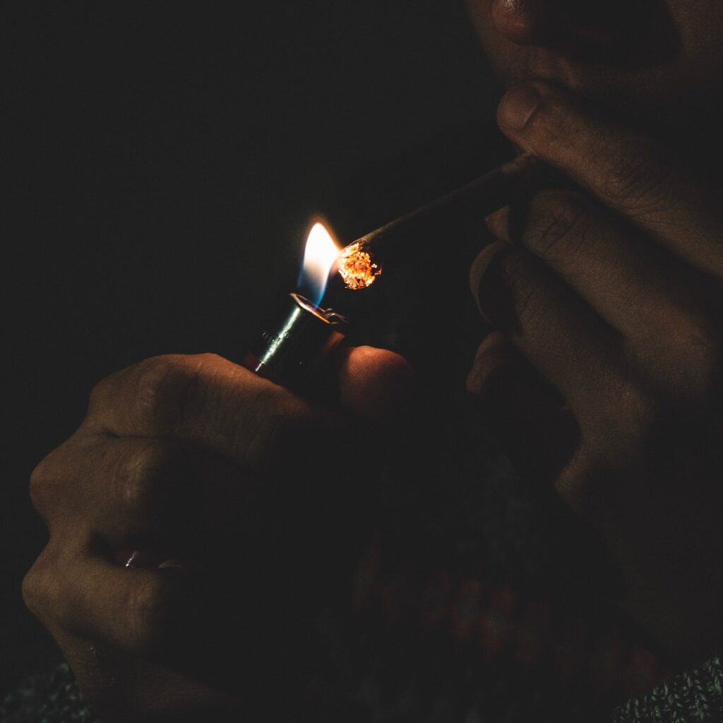 Roll A Blunt Wallpaper