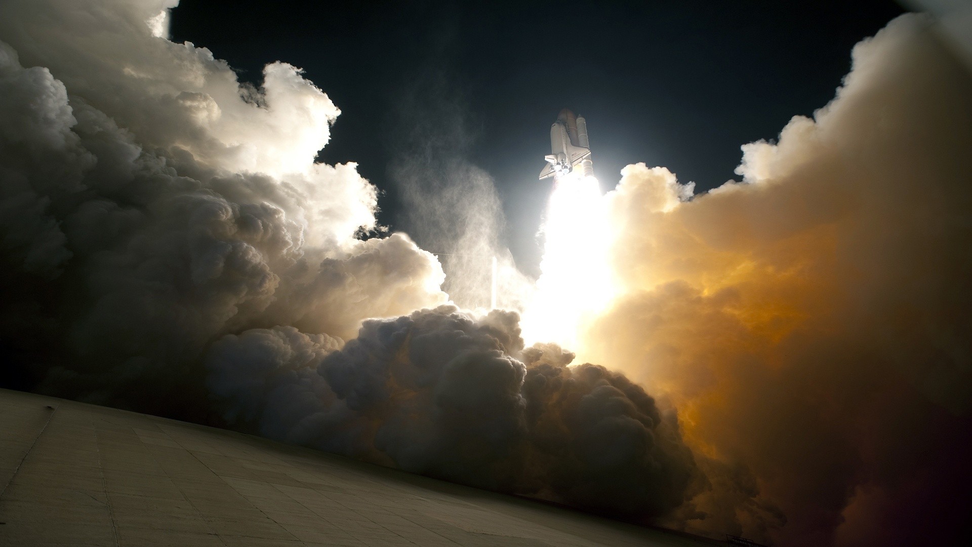 Steam Smoke Wallpaper Space Shuttle Liftoff