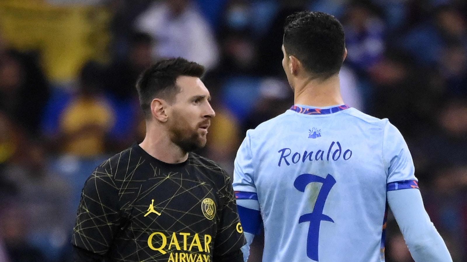 Ronaldos million dollar post on epic Messi moment from PSG vs