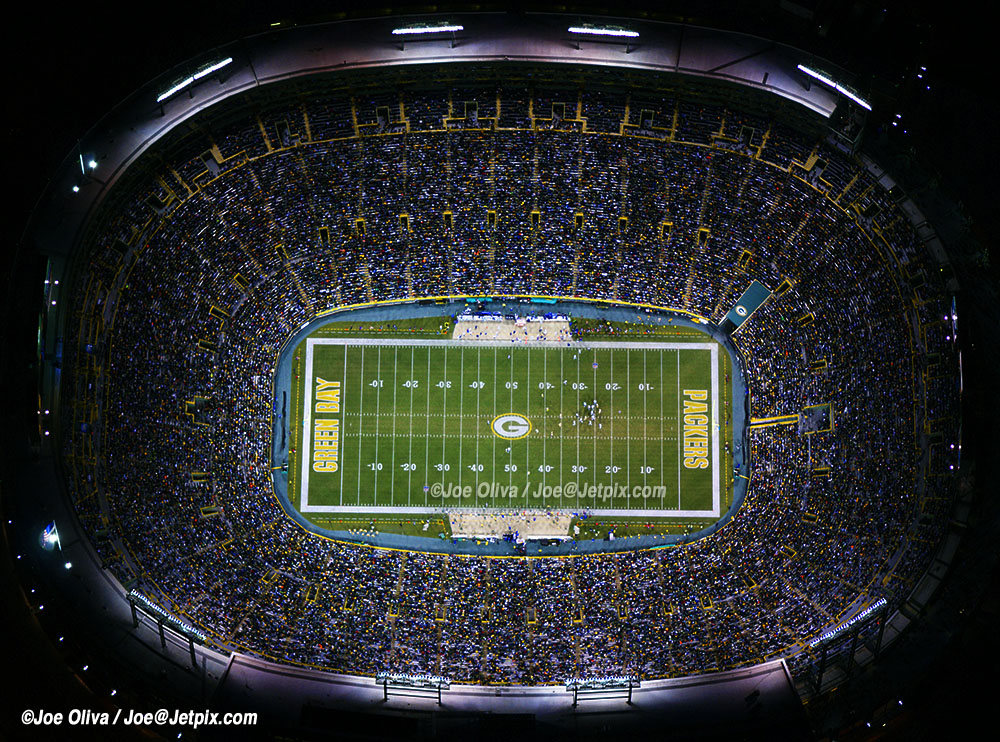 HD wallpaper green bay packers football panorama stadium crowd group of  people  Wallpaper Flare