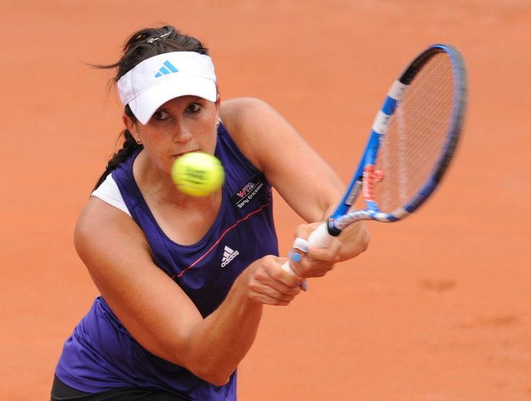 Shuai Peng Eerste Halvefinaliste In Brussel Wallpaper