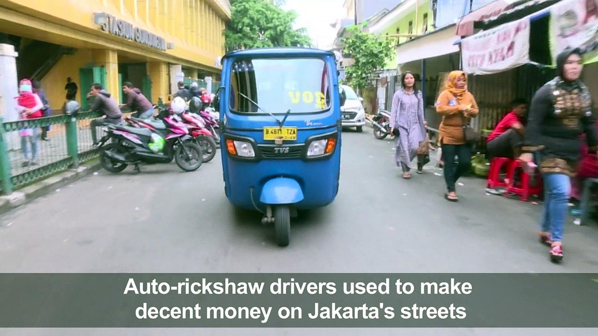 Ride hailing apps run Indonesian tuk tuks off road   Vido Dailymotion