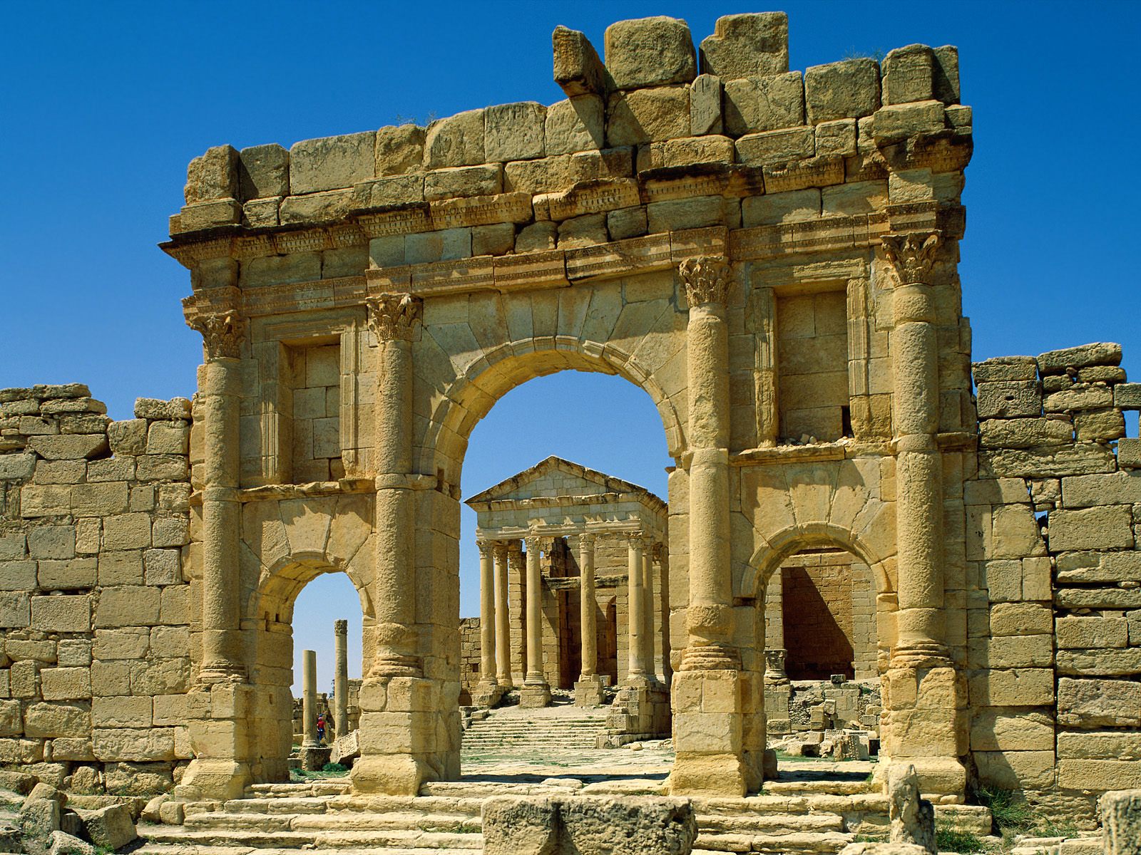 Roman Ruins Sbeitla Tunisia   Africa Photography Desktop Wallpapers