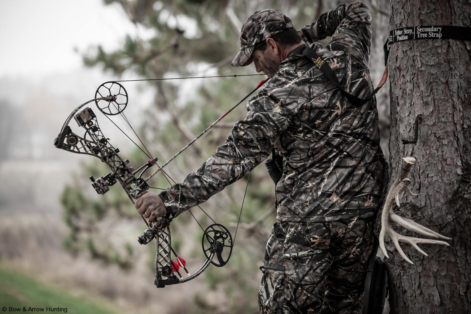 Bowhunter Wallpaper Bowhunters can hunt for