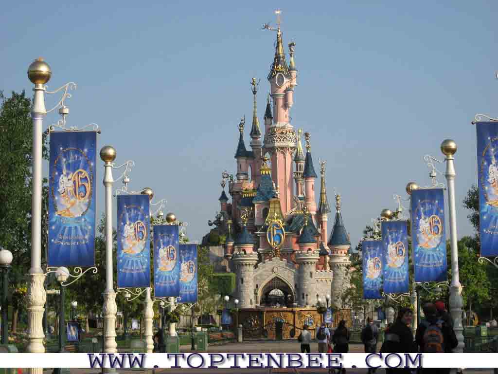 disneyland is owned by the walt disney company the theme of disneyland