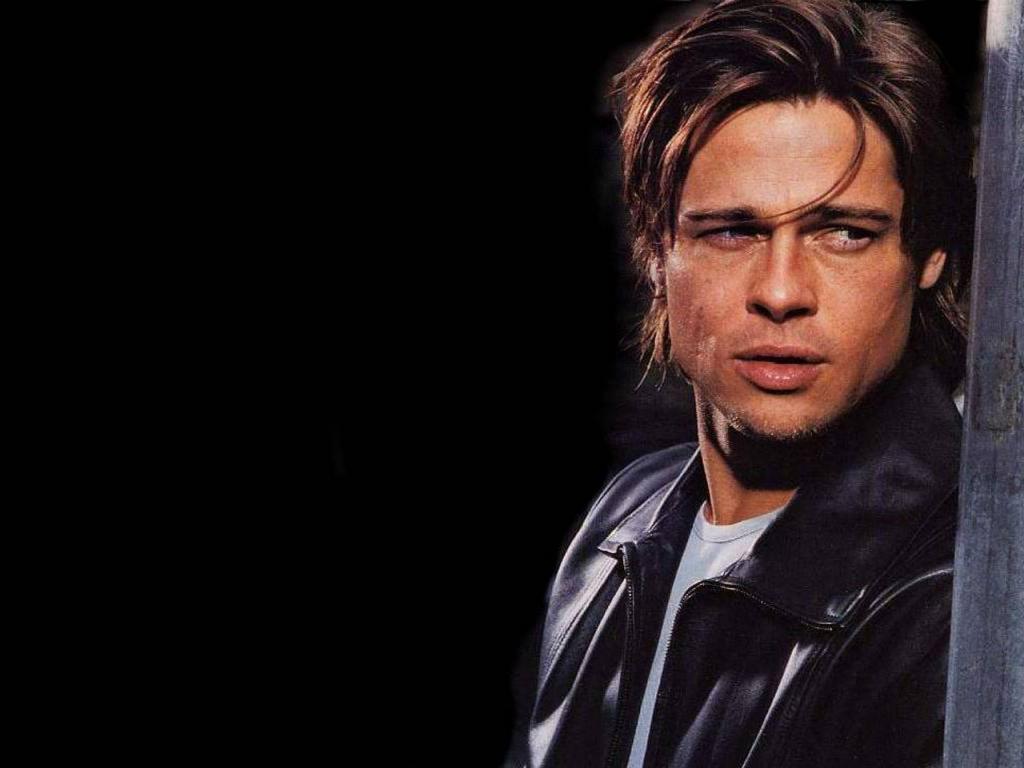 Best Looking Man Brad Pitt Wallpaper