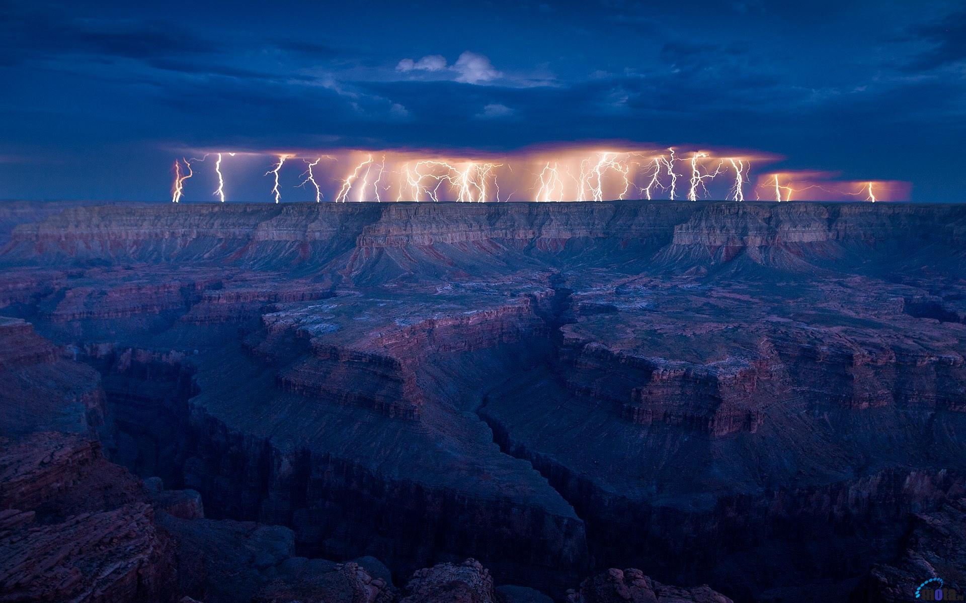 Wallpaper Lightning Over The Grand Canyon Arizona Usa