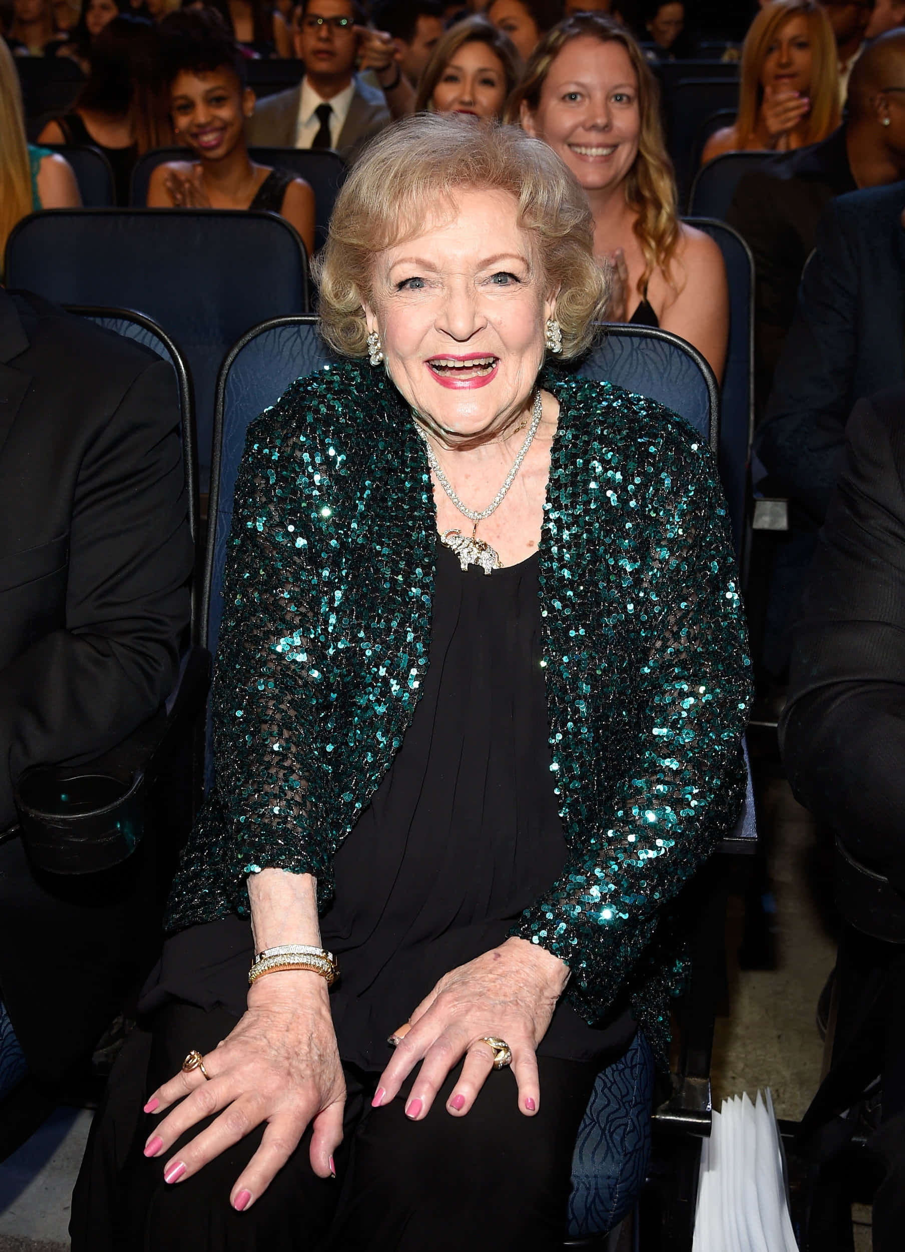 Betty White Background Wallpaper