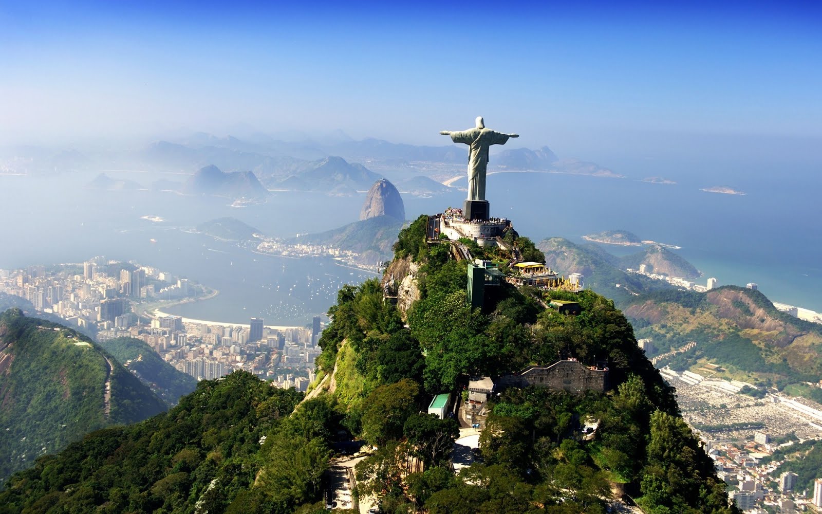 Estatua De Cristo Redentor En R O Janeiro Brasil Banco
