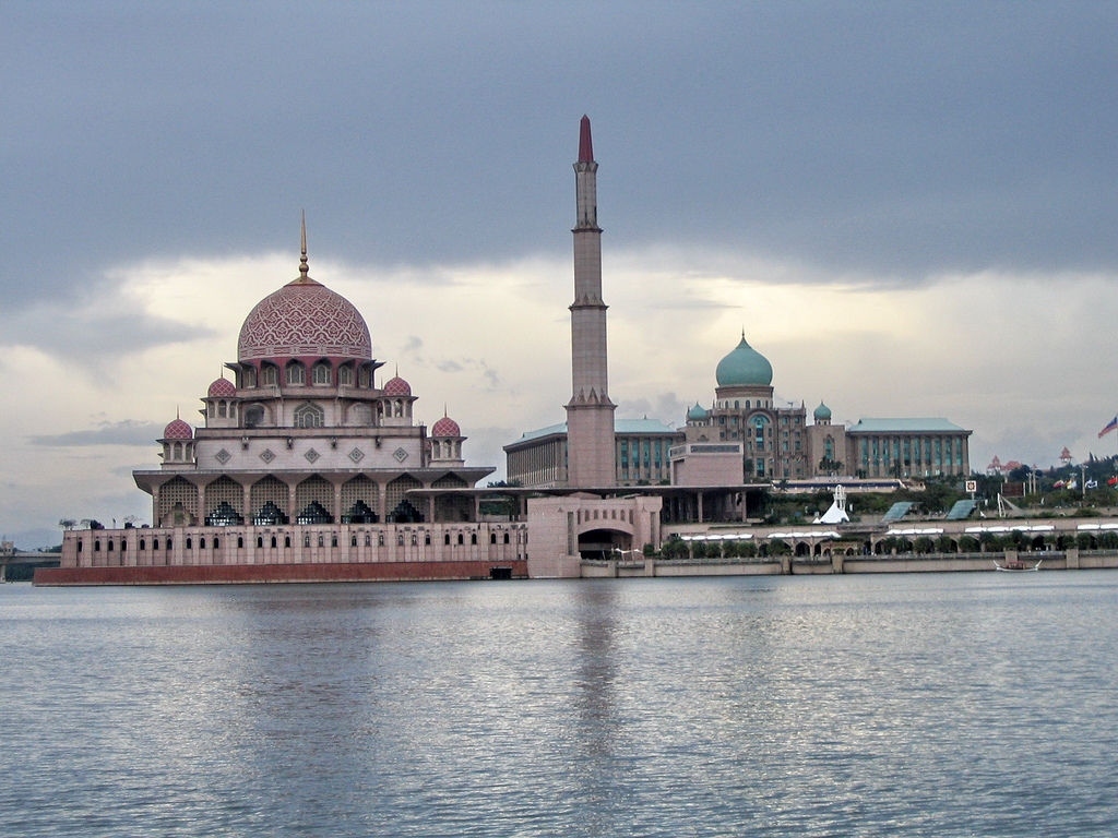 Desktop HD Wallpaper Mosques In Malaysia