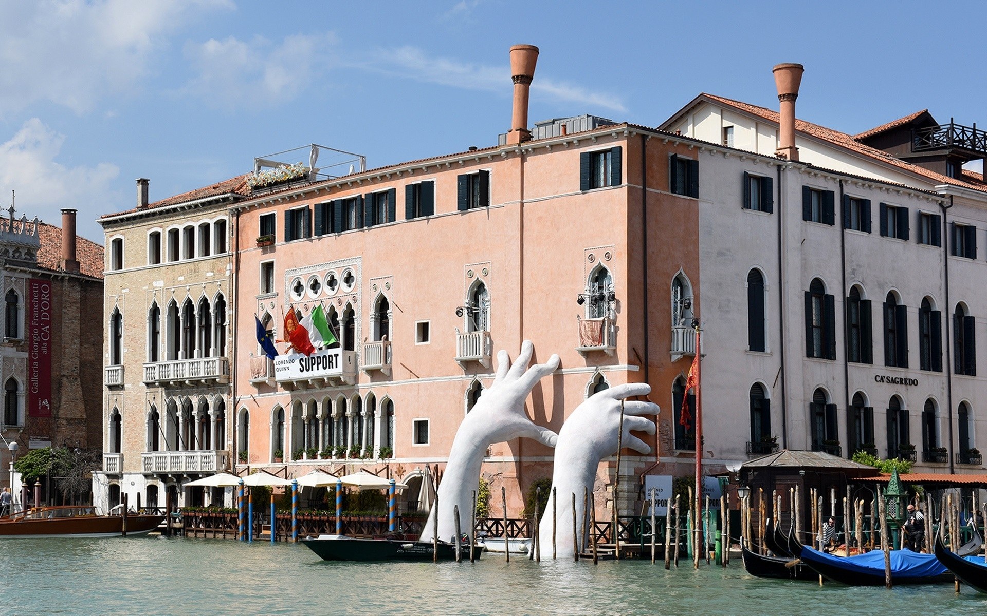 New Lorenzo Quinn Sculpture In Venice Highlights The Threat Of