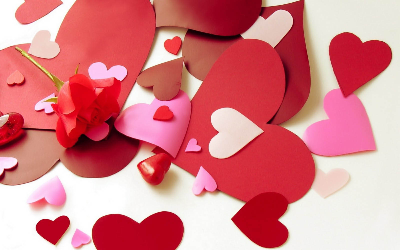 Heart Love Wallpaper Desktop