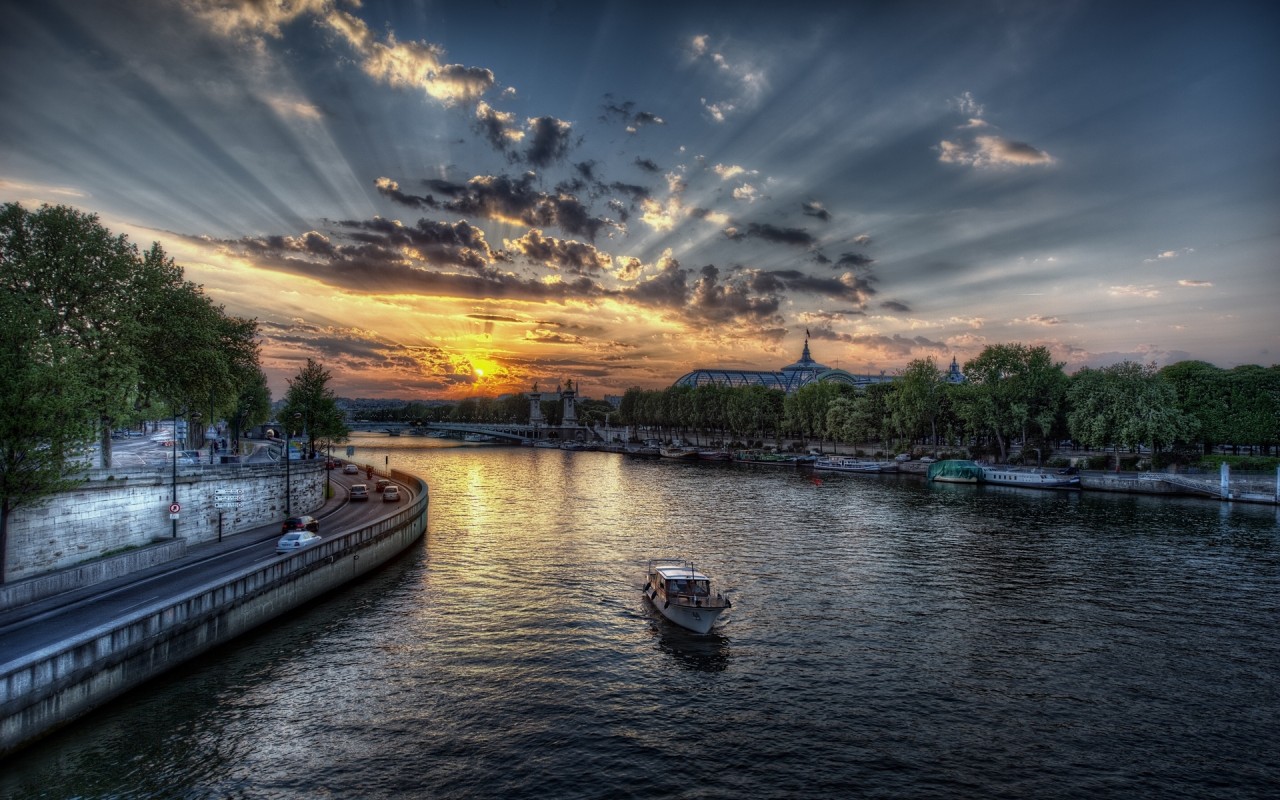 Seine River Cruise Paris Wallpaper