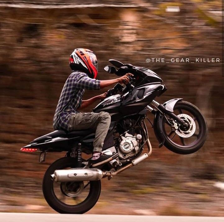 Pulsar 220f Wheelie Bike Photoshoot Motorcycle Artwork Photo