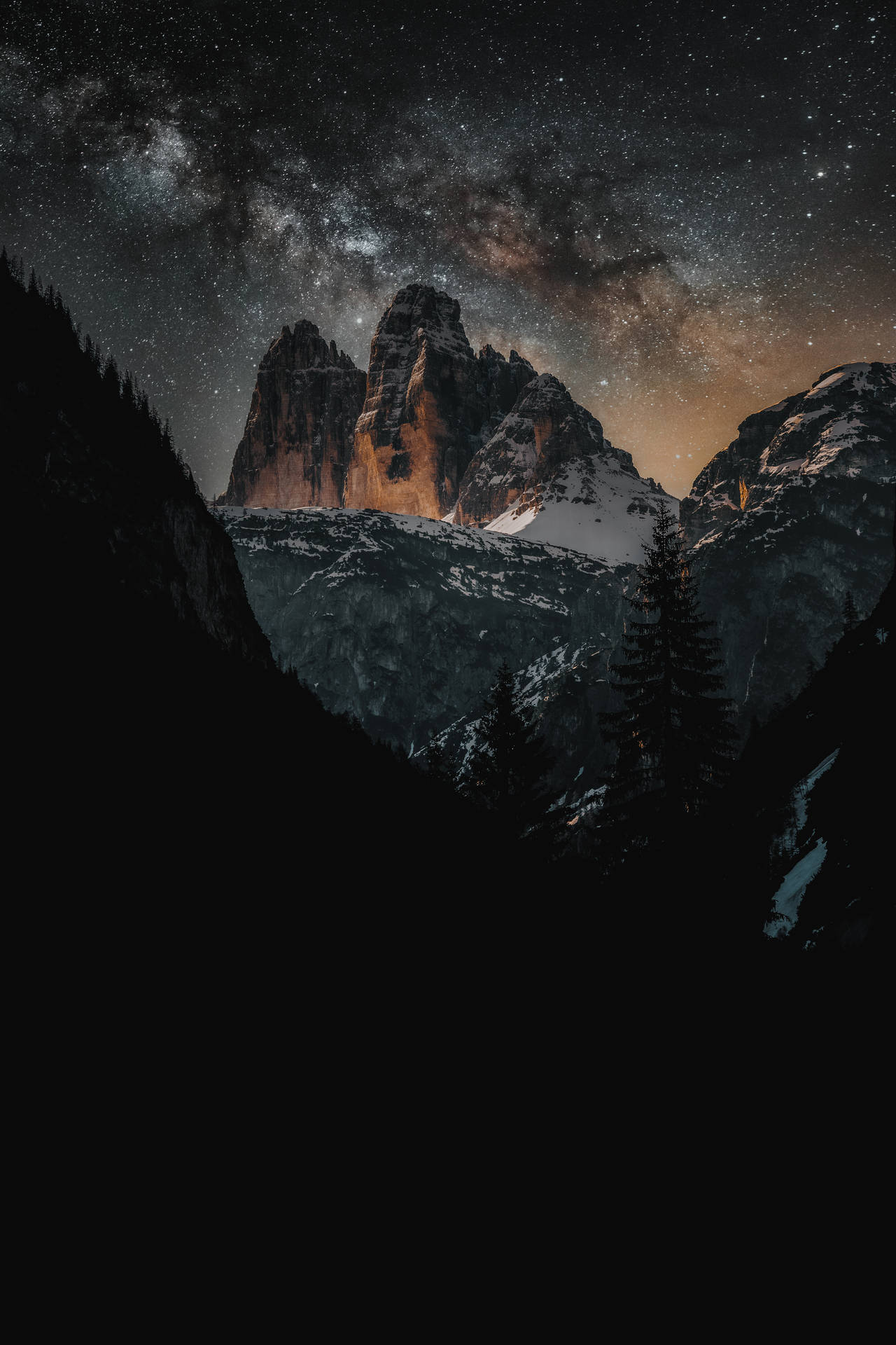 Night Mountain Wallpaper