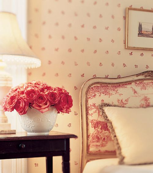 Red Toile Roses Wallpaper Interiors Bedrooms Boudoirs Pinter