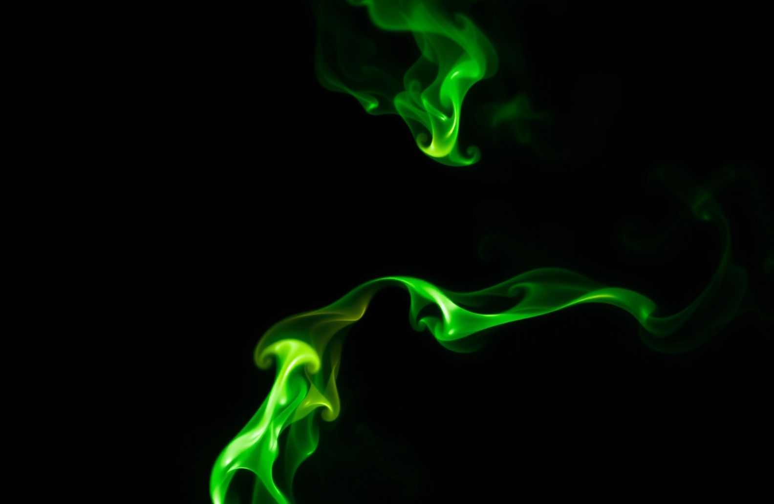 Green Flame Wallpaper