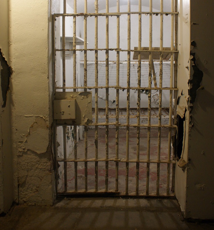 Konashionfan Sdt Background Jail Cell