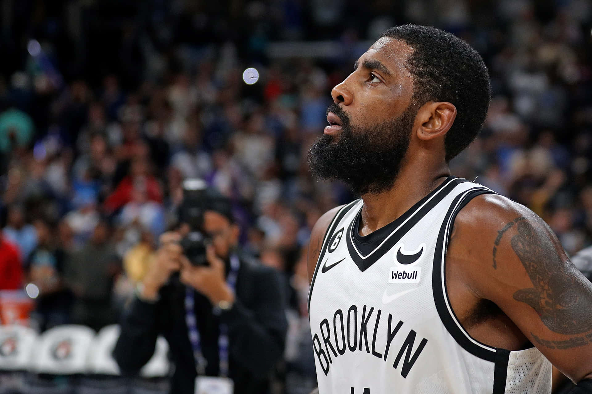 Kyrie Irving Ready For The Season With Brooklyn Nets Wallpaper