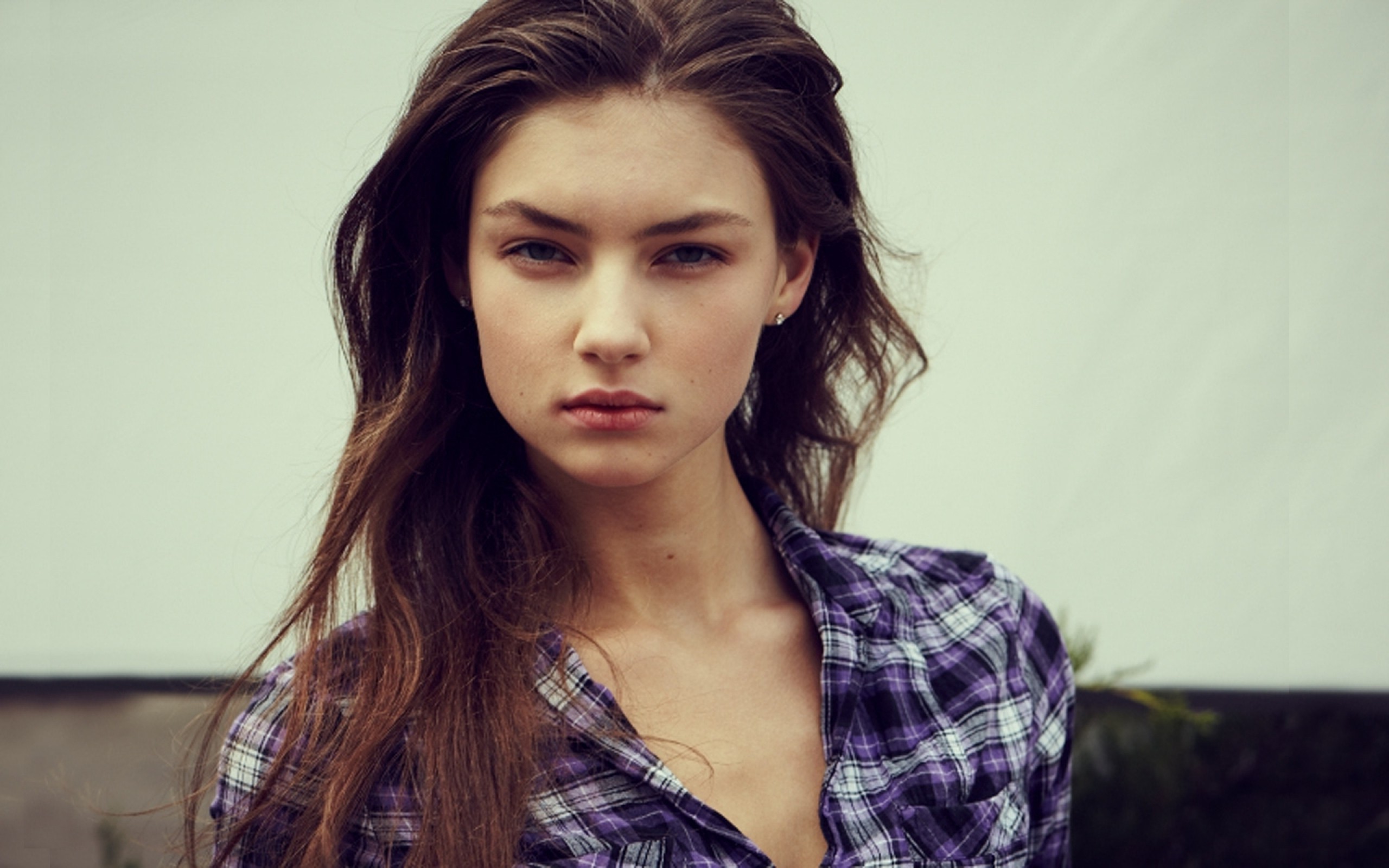 Woman Face Wallpaper