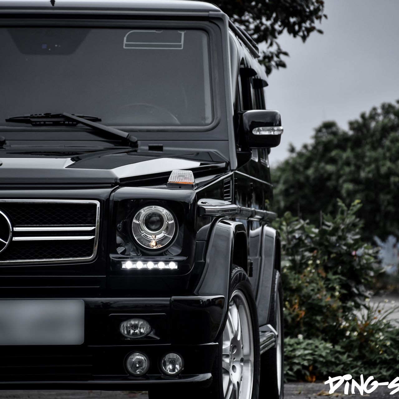 Wallpaper Mercedes Benz G500 Brabus Suv