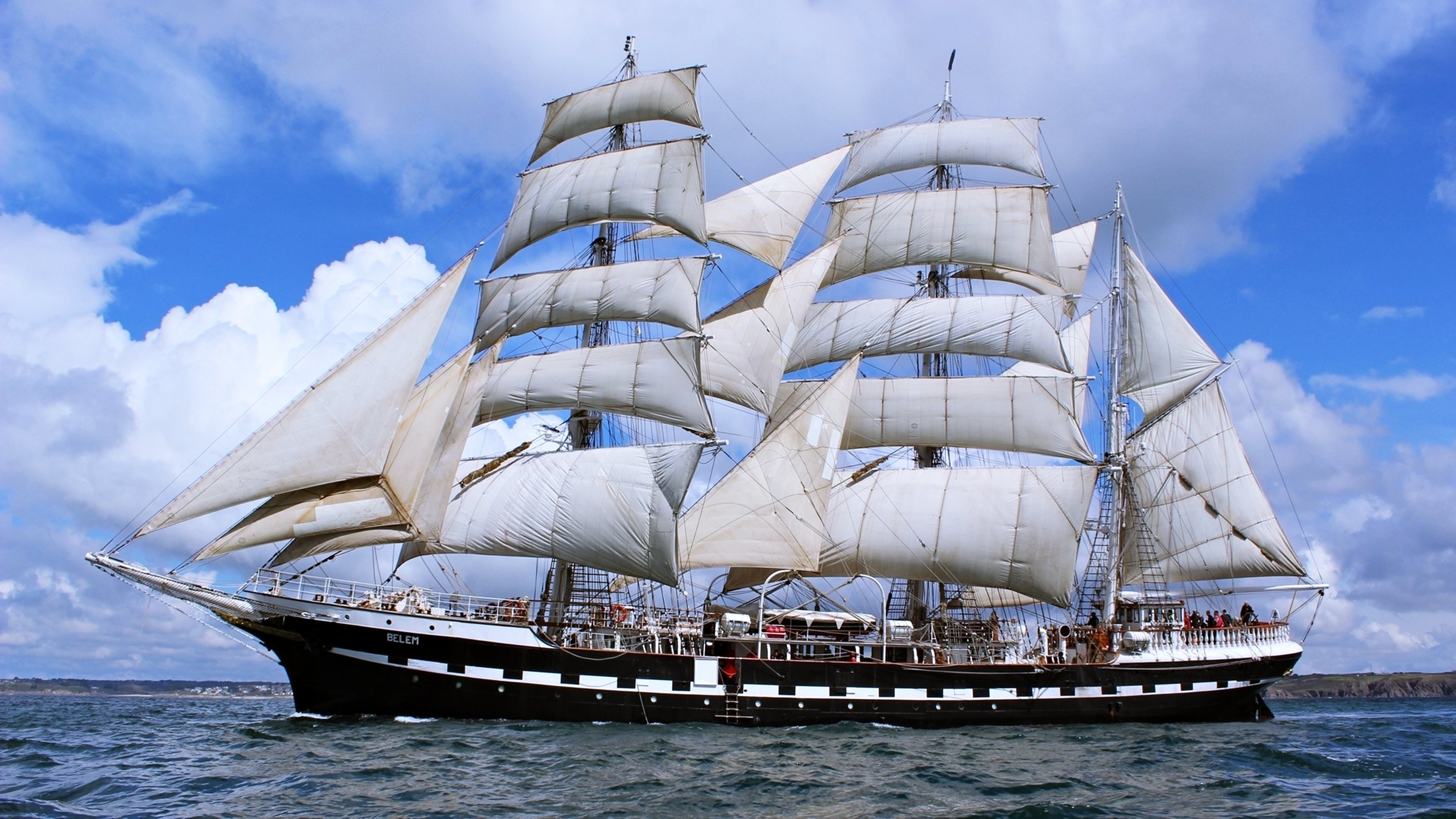 HD Sailing Wallpaper