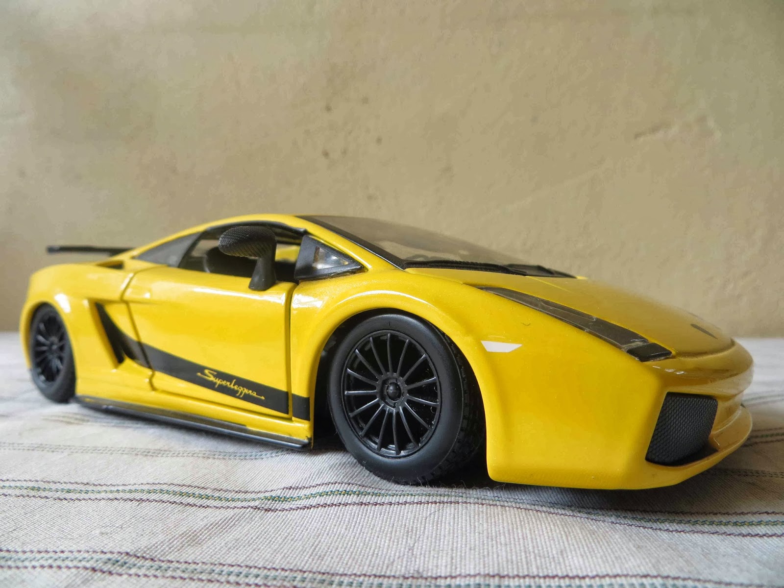 Sport Cars Lamborghini HD Wallpaper