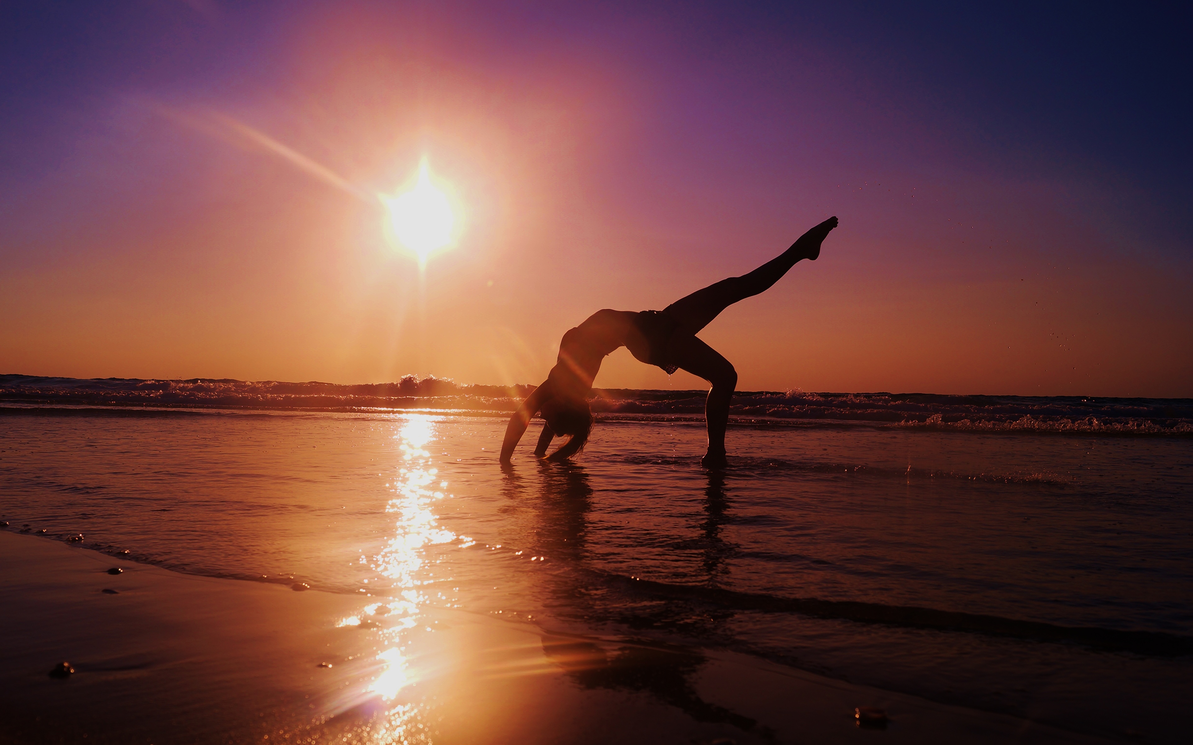 Photos Sun Sea Girls Gymnastics Sunrises and sunsets 3840x2400