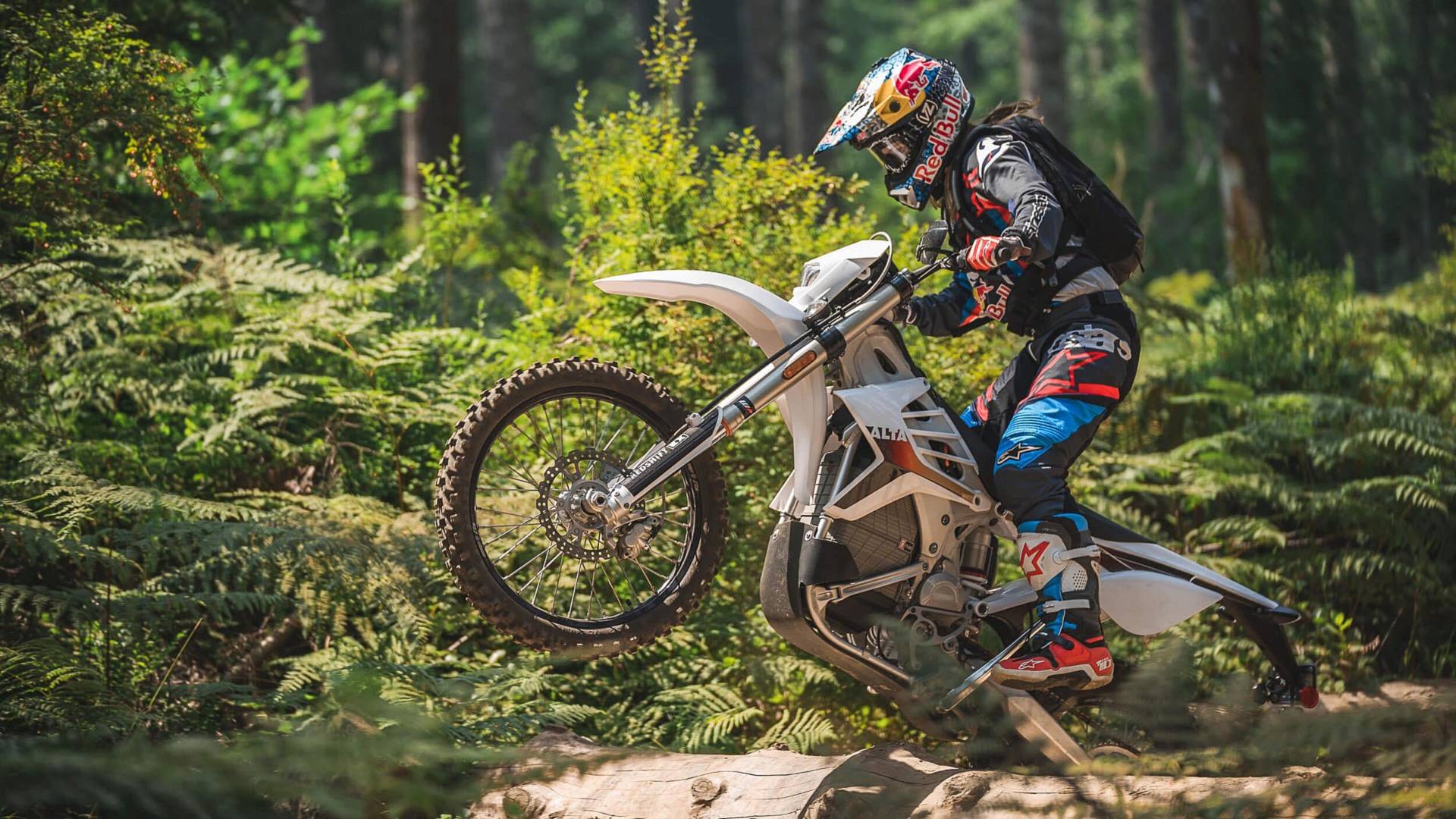 Alta Recalls Redshift Exr And Mxr For Software Issues Rideapart