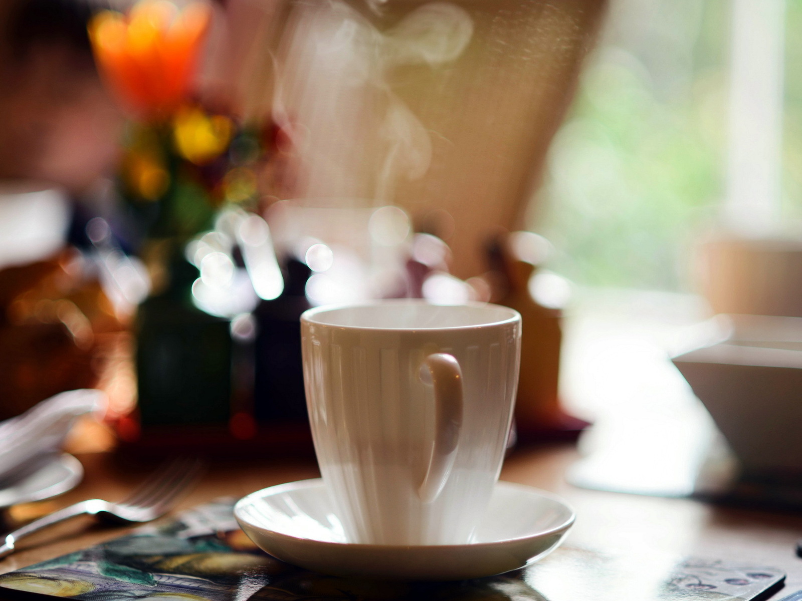Tea Cup On Desk Smoke Blur Photography HD Wallpaper