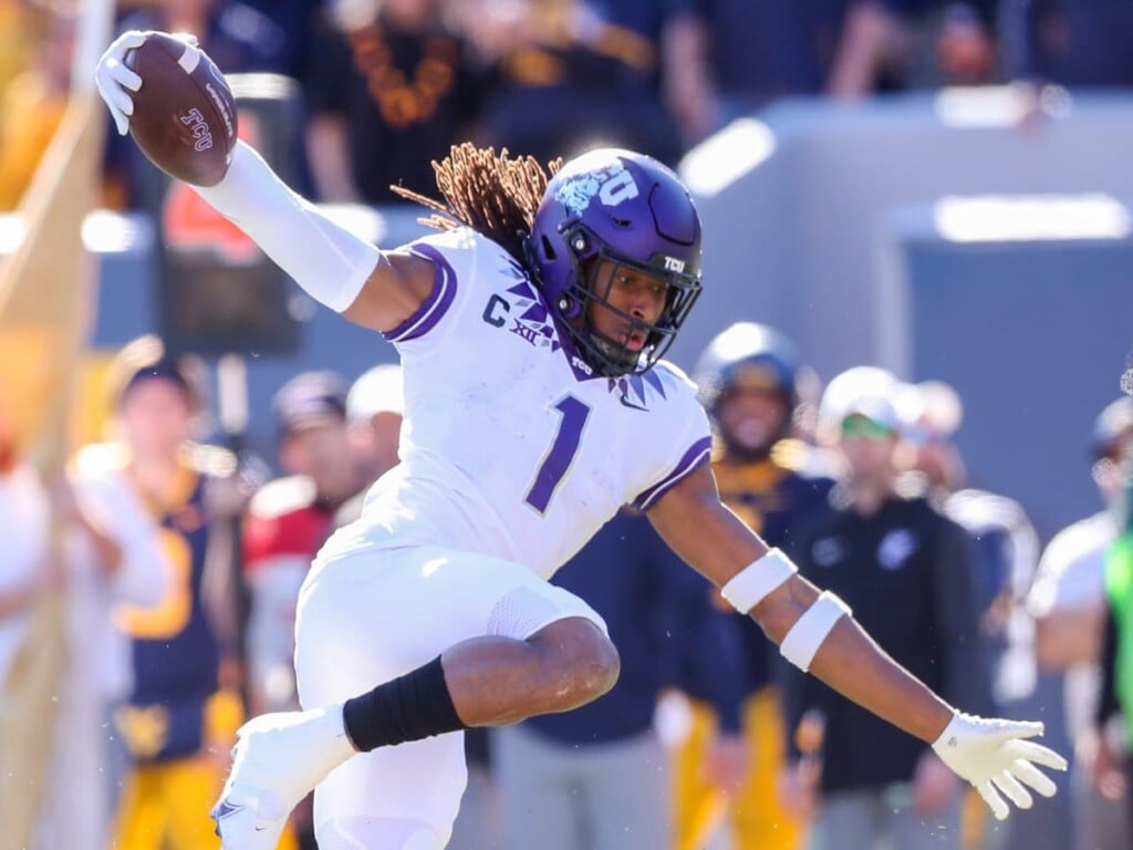 She Can Retire Rookie Wr Quentin Johnston Keeps His Draft Night Wallpaper
