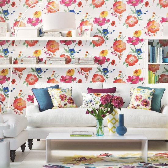 Living Room With Bold Floral Wallpaper Decoration