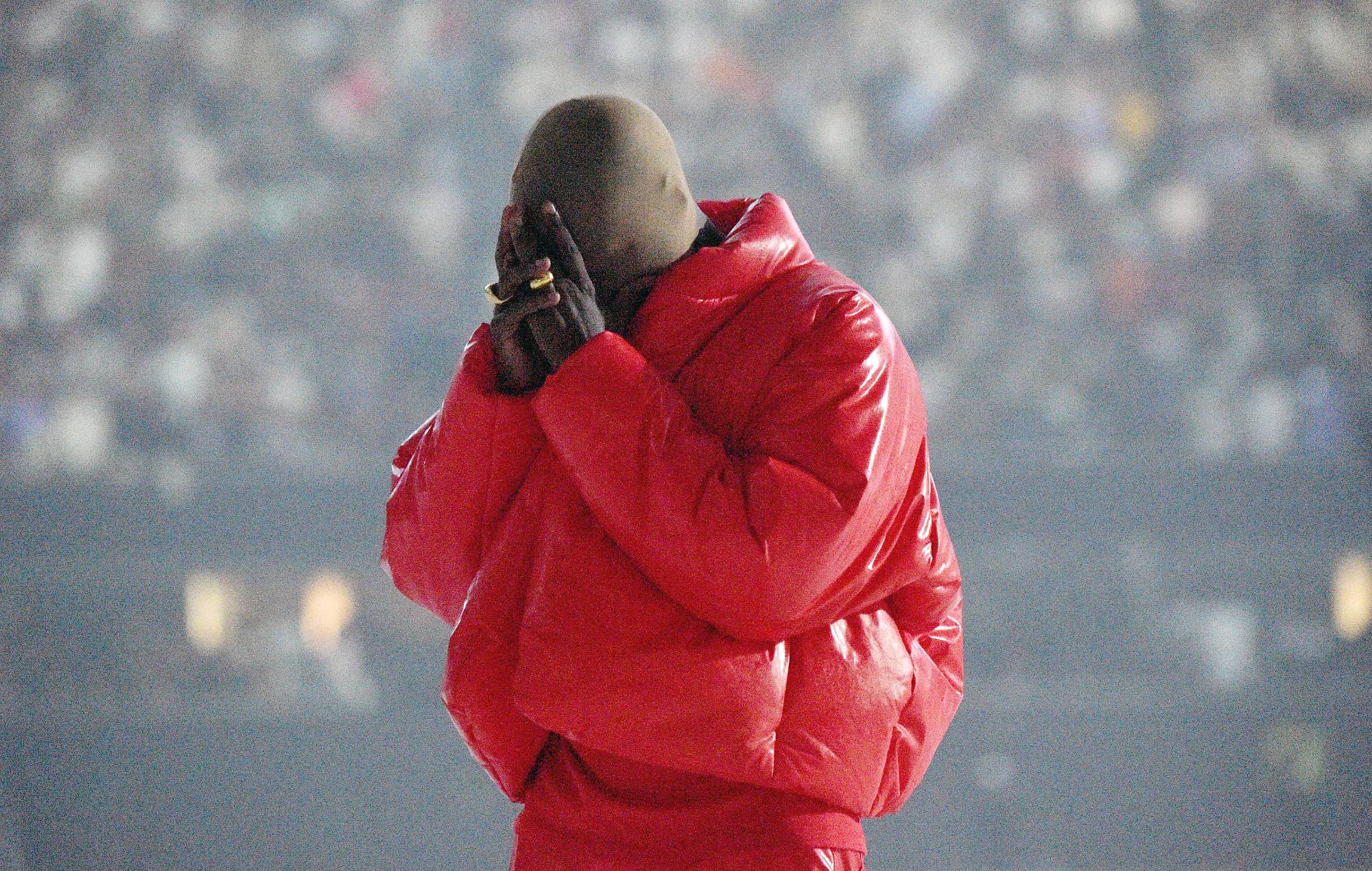 Kanye West begins DONDA livestream on Apple Music