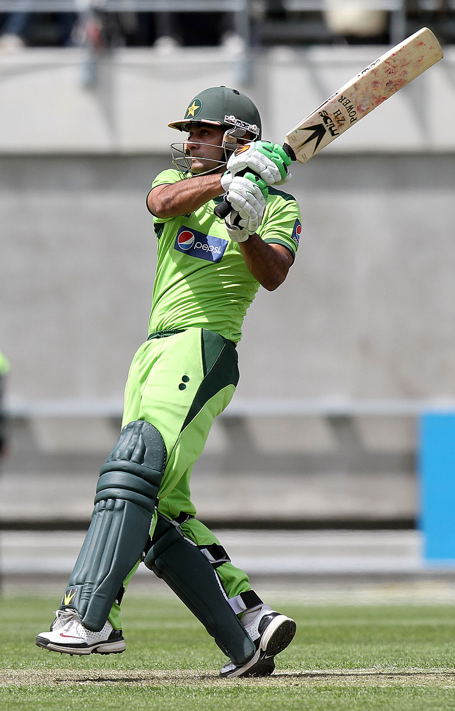 Mohammad Hafeezs ton sets up Pakistan win ESPNcricinfocom